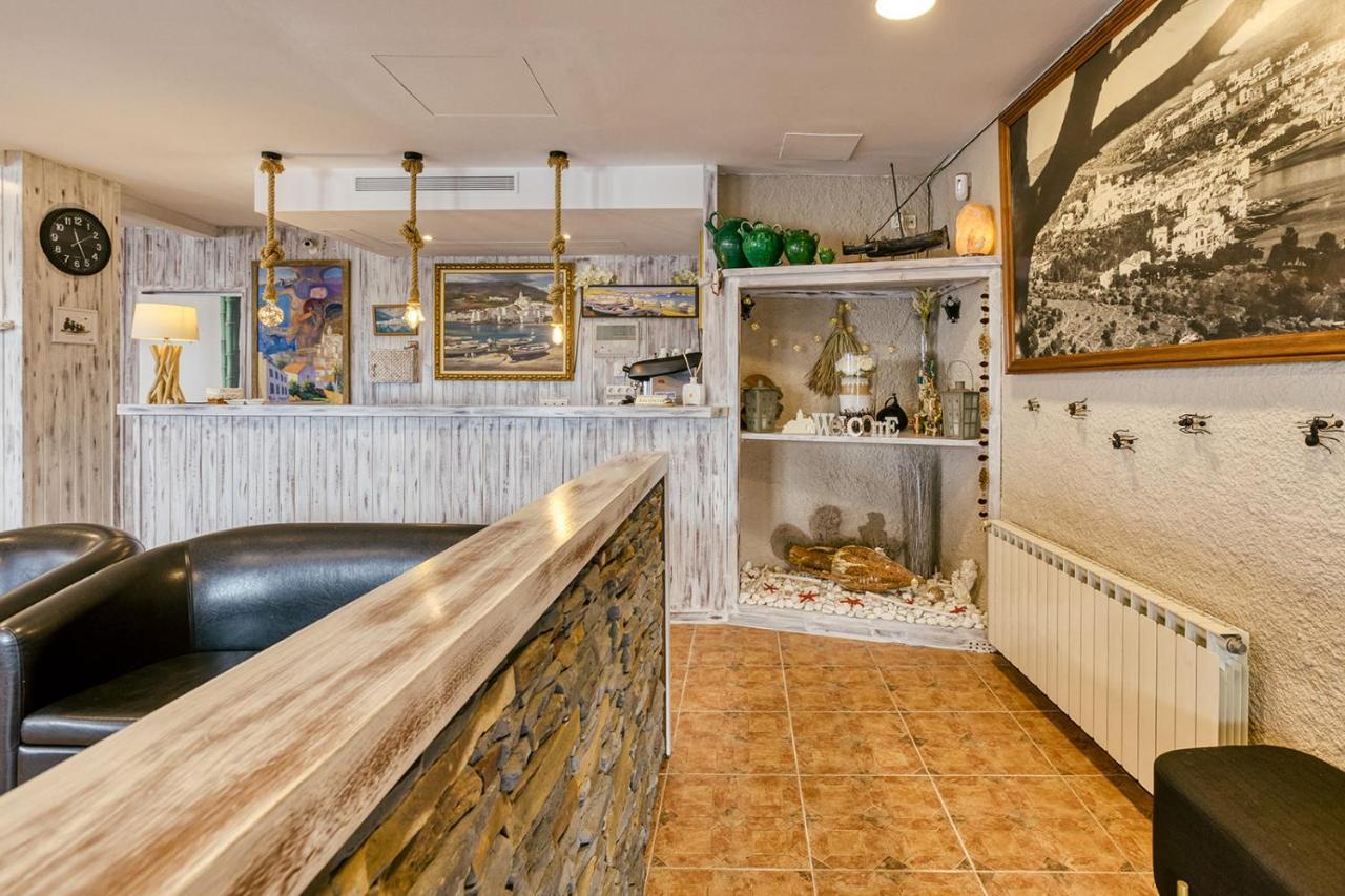 La Fonda Bed and Breakfast Cadaqués Eksteriør billede