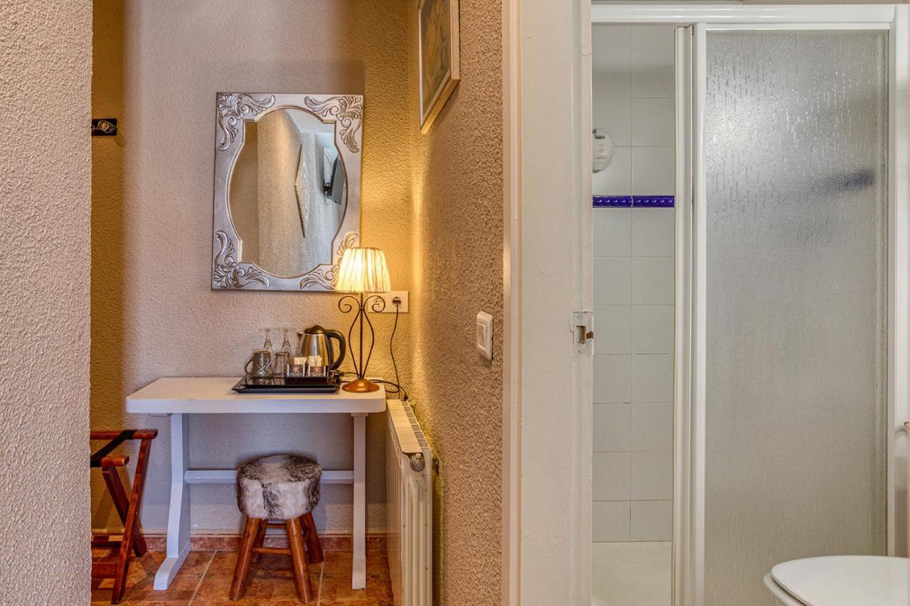 La Fonda Bed and Breakfast Cadaqués Eksteriør billede